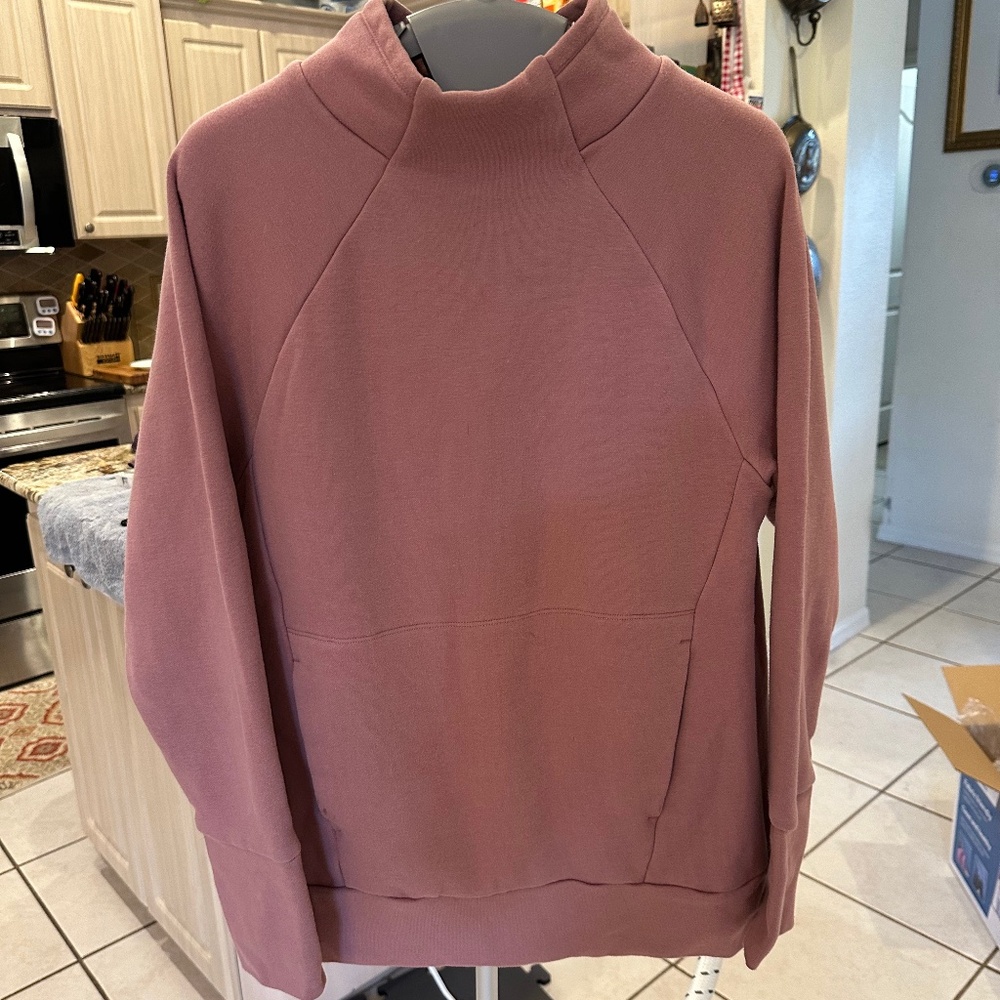Pullover Fabletics Sweater - image 1